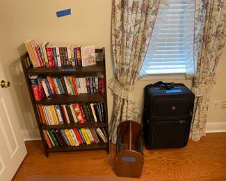 books, book stand, magazine rack, 4-piece luggage 