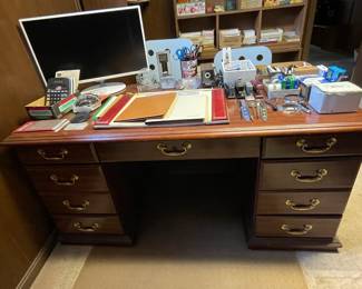 Keyhole office desk.