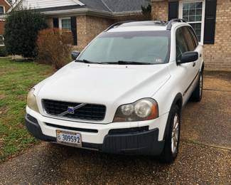 2005 Volvo XC90
182,700 miles
AWD
6 cylinder
3rd Row seats