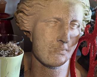 Concrete head planter