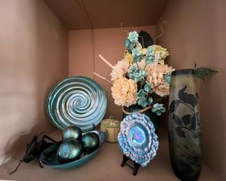 Decorative accessories