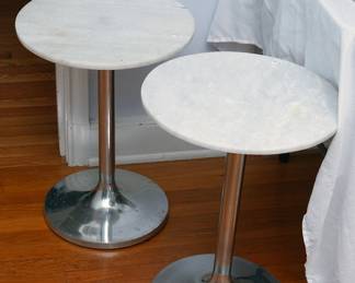 Saarinen-esqe side tables marble tops