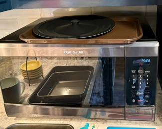 Frigidaire Microwave