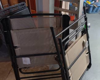 Very nice lawn chairs