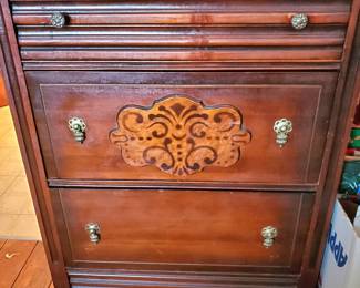 This piece matches the dressing table.