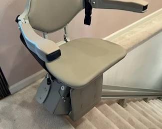 We're taking bids on this fully functional stairlift. It's been taken down for ease of moving.