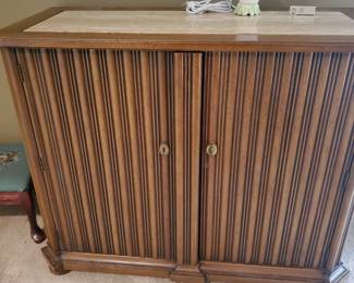 2nd floor landing buffet/storage cabinet