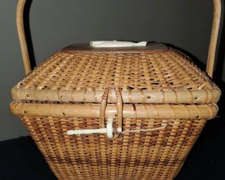 Nantucket basket purse