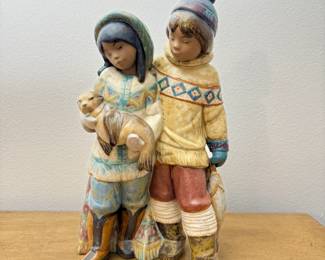 Lladro "Arctic Allies"