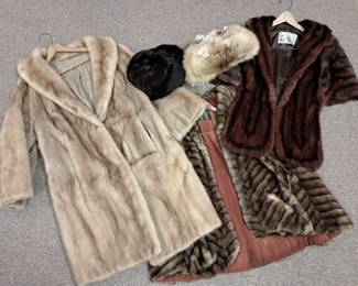 Vintage ladies fur coats, wrap and hats