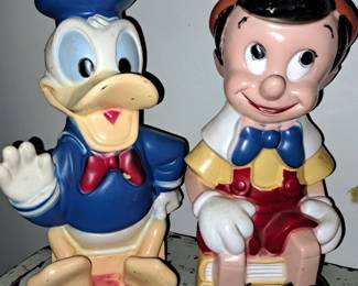 "Walt Disney" plastic banks