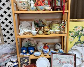 Much Asian collectibles