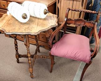 Parlor table and chair