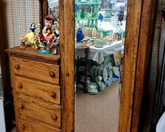 Antique oak wardrobe dresser with mirrors