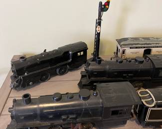 Both wind up train engines work