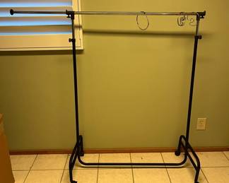 MSS209 Rolling Clothes Rack