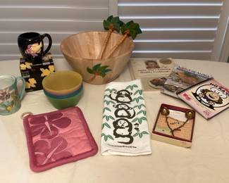 MSS199 Island Themed Kitchen Items 