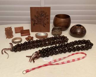 MSS024 Hawaiian Themed Items