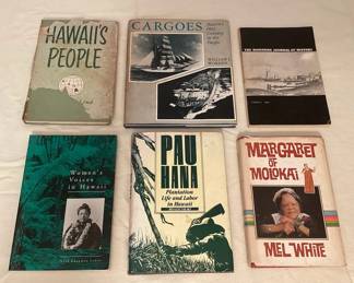 MSS214 Vintage Books About The History Of Hawaii