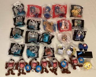 MSS189 Various Happy Meal Toys, Looney Tunes Plush & Antenna Balls