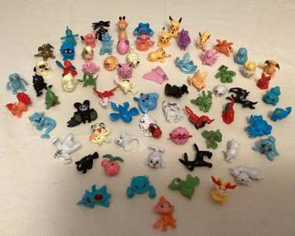 MSS181 Over Seventy Pokémon Mini Figures 