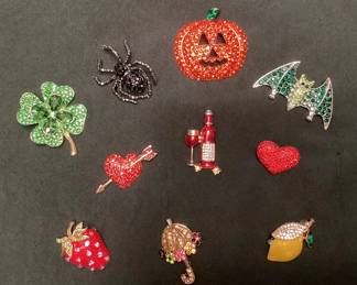 MSS031 Ten Holiday Themed Rhinestone Brooches