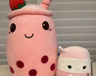 MSS022 Two Adorable Plushies 