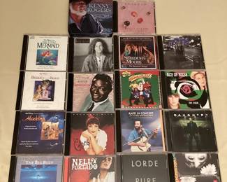 MSS076 Eighteen Various CD's