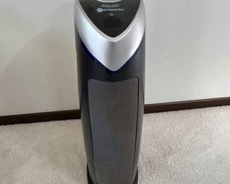 Germ guardian hepa/uv  air cleaning system 