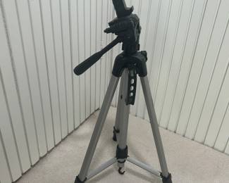 Tripod phone/camera