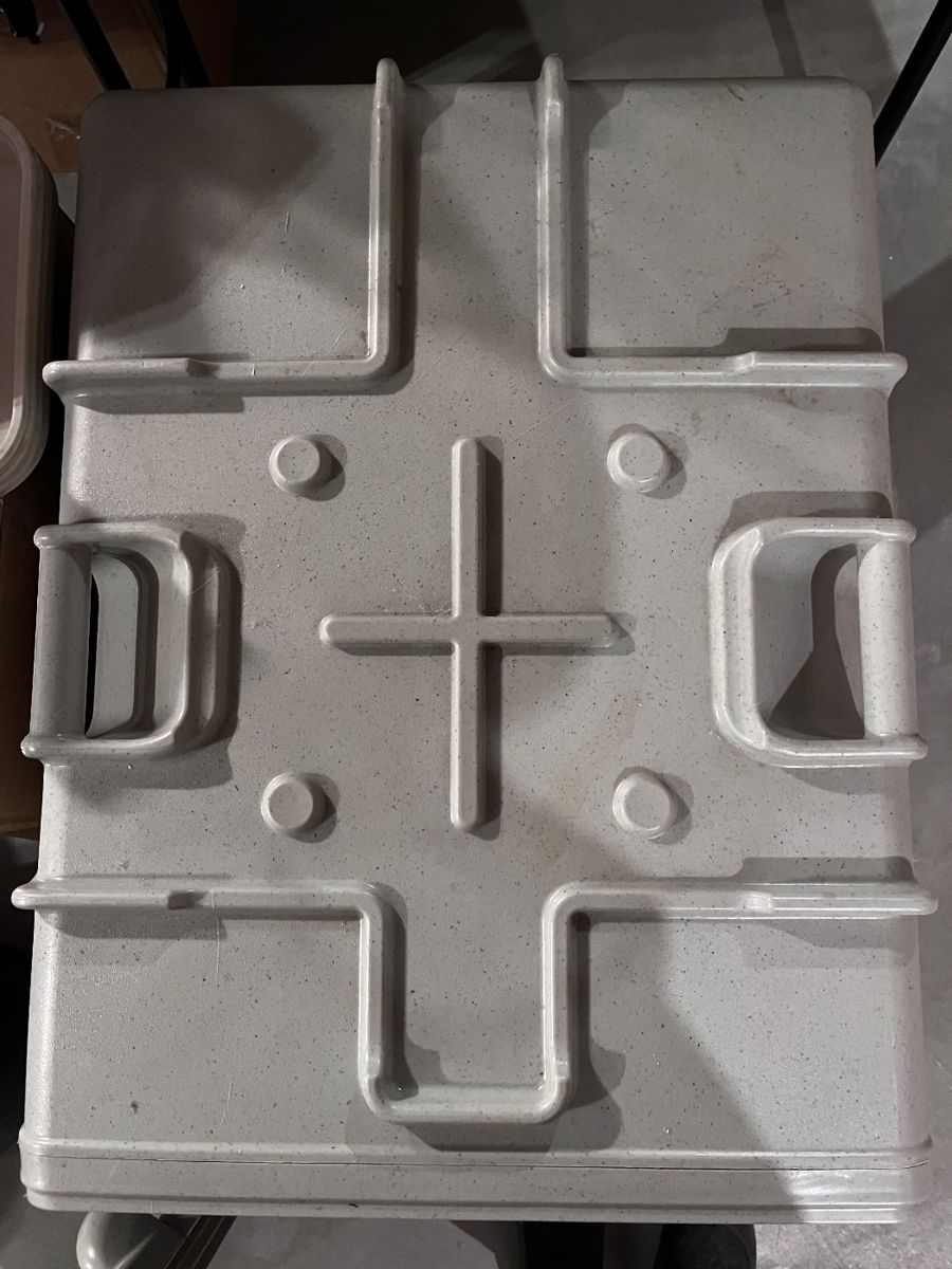 Algonquin Estate Sale / Bakeware Sale starts on 4/18/2024