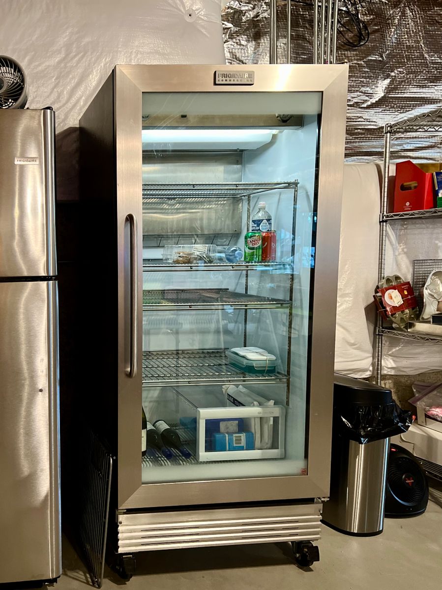 Algonquin Estate Sale / Bakeware Sale starts on 4/18/2024