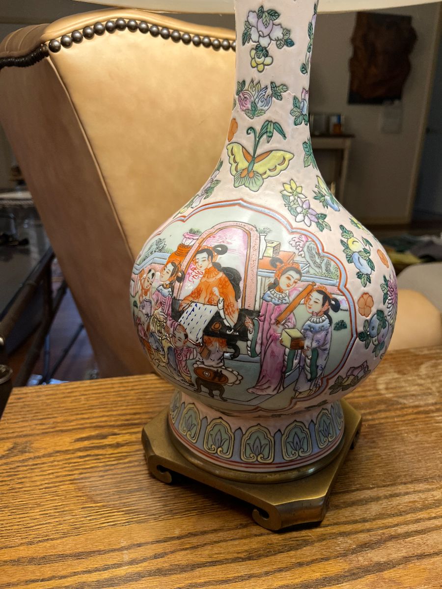 Blue Moon Estate Sale in Berea starts on 3/16/2024