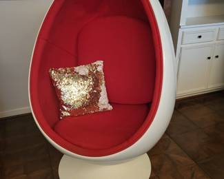 Cocoon Chair