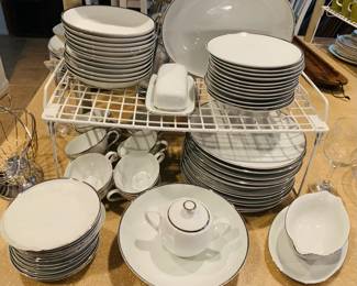 White /Silver Trim Dining Set