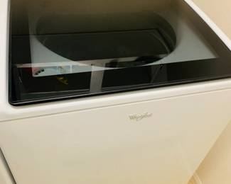 CloseupWhirlpool Cabrio Gas Dryer