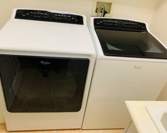 Whirlpool Cabrio washer & Gas Dryer