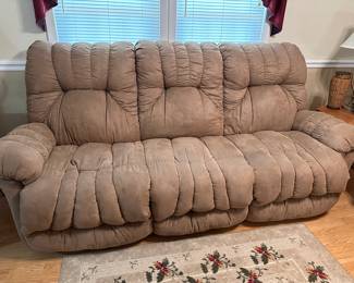 This item is a presale item-3pc living room set $1000