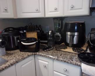 INSTAPOT, Air Fryer, Waffle Iron, Knife Sets, and Other Kitchen Appliances