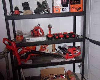 BLACK & DECKER Power and Garden Tools