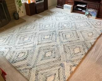 8'x11' Hand Tufted Wool Rug