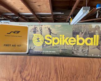 Spikeball