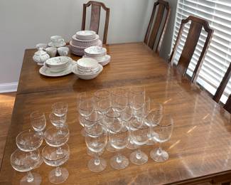 glassware and ceramic dishes