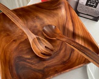 wood bowl with servers
