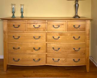 Double Dresser