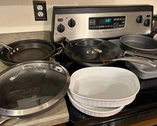 Quality fry pans, baking pans