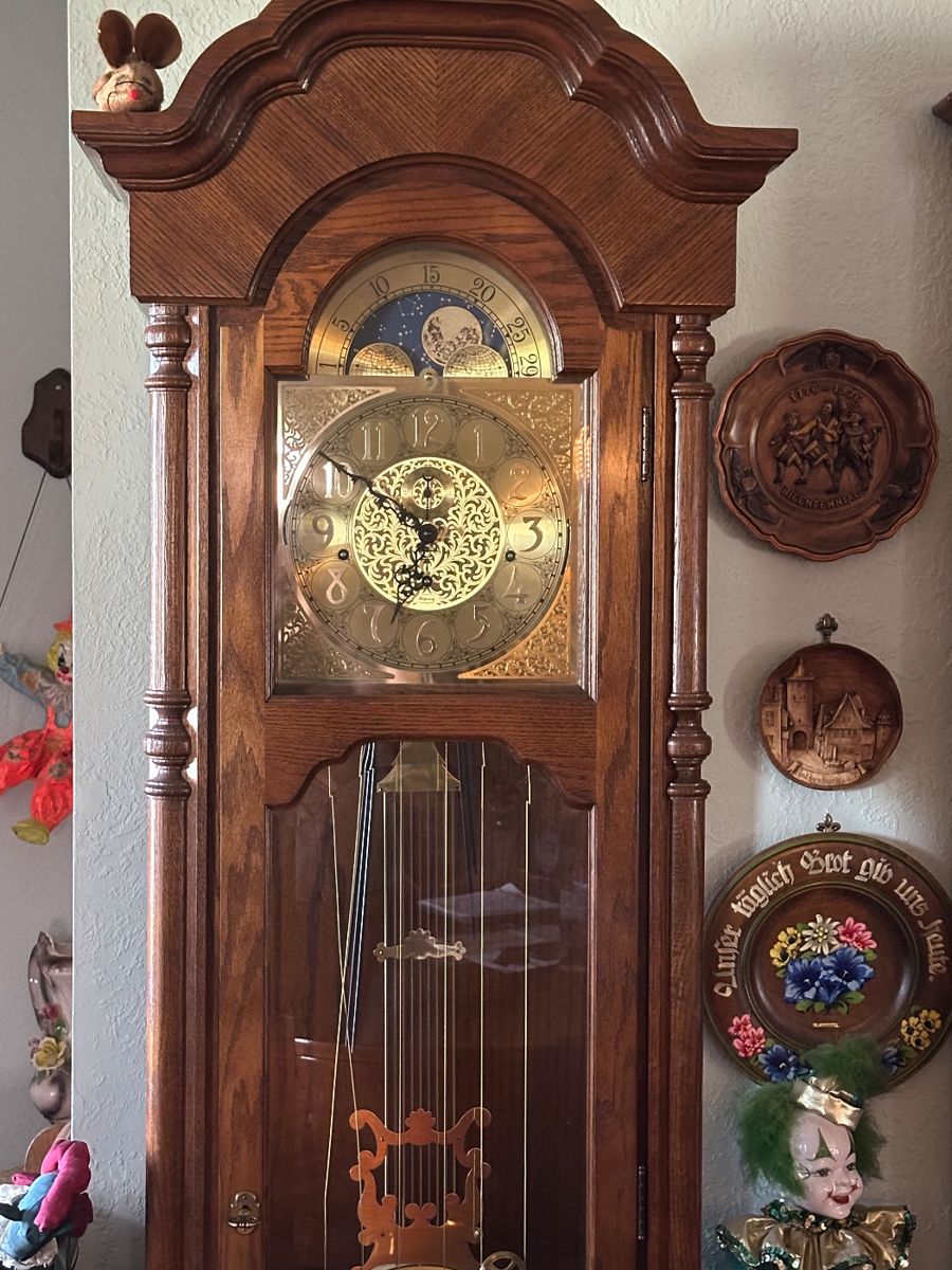 More Splendid Estate Sale in Ocala, FL starts on 3/21/2024