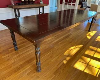 Beautiful farmhouse style table (120x46)