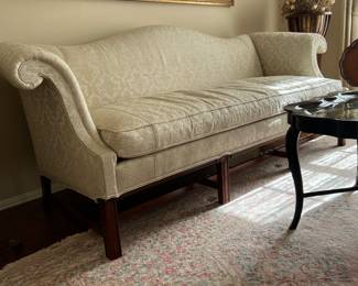 SOFA-CLASSICAL FORM