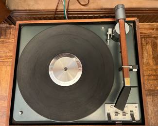 Vintage Garrard LAB 80 turntable